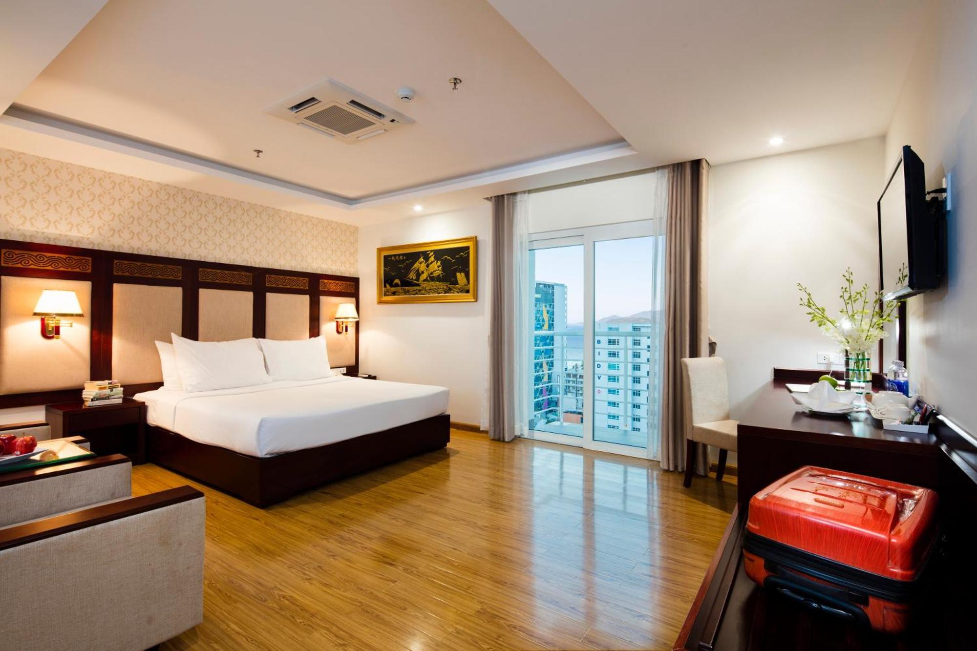 Galliot Hotel Nha Trang Extérieur photo