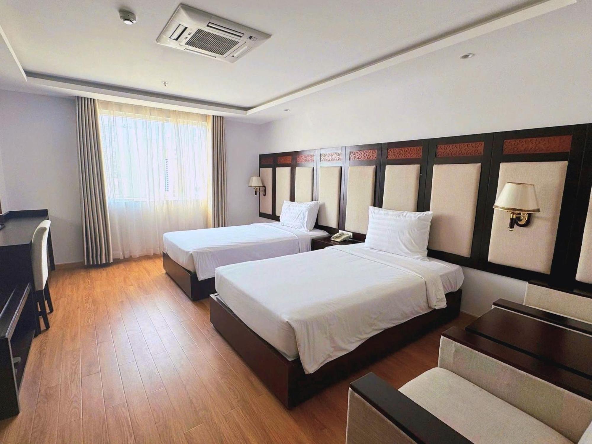 Galliot Hotel Nha Trang Extérieur photo